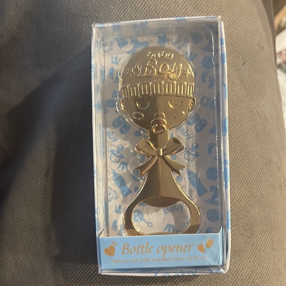 BABY BOY Gold Rattle Bottle Opener - Picture 3 of 3